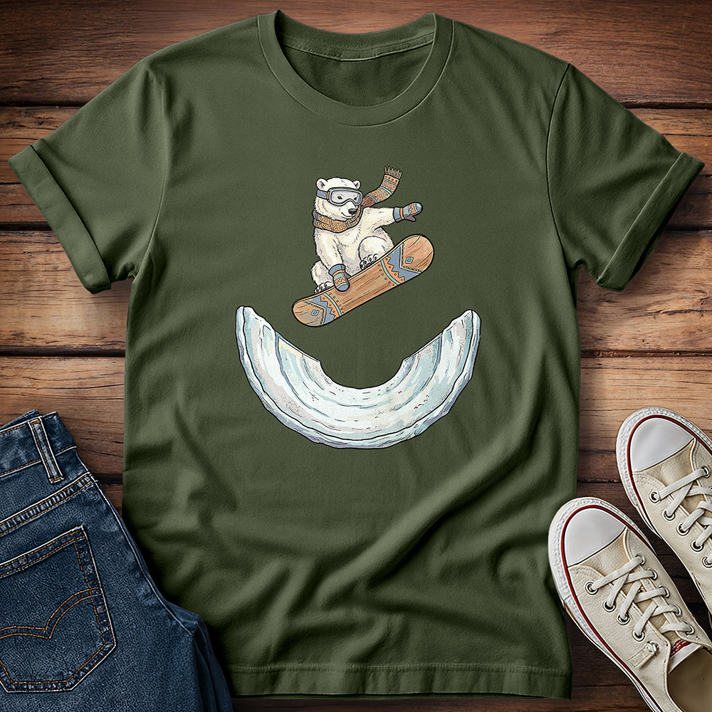 Polar Bear Snowboarding a Halfpipe T-Shirt